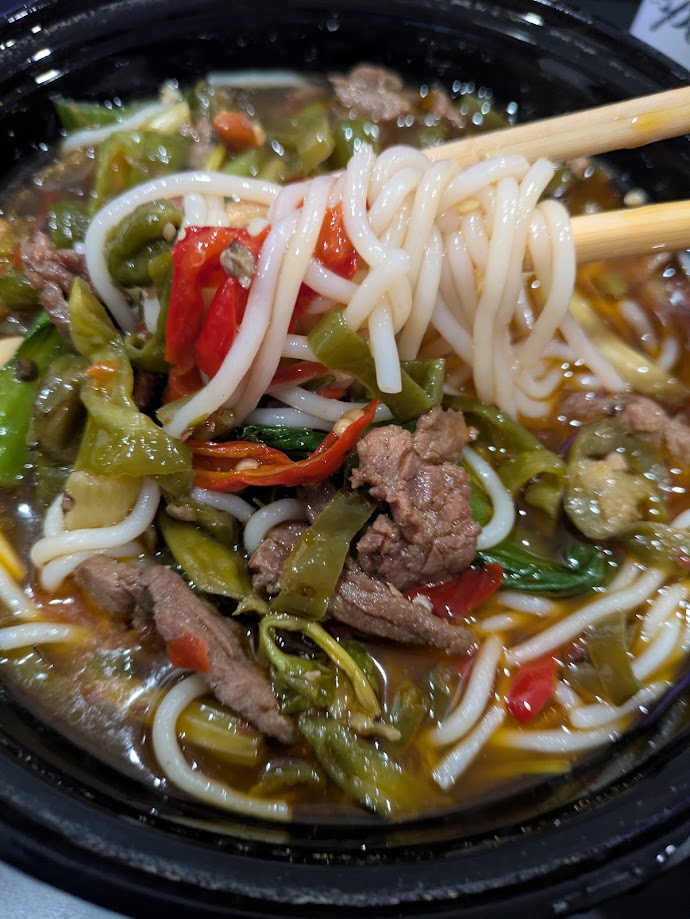 Stir Fried Beef and Pepper Noodle Soup
